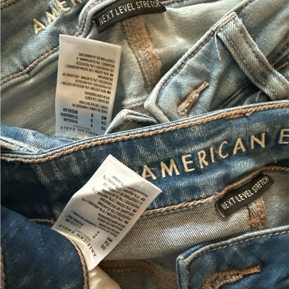 American Eagle Next Level Stretch Jeans. Lot of 2. Size:0 - Picture 3 of 3